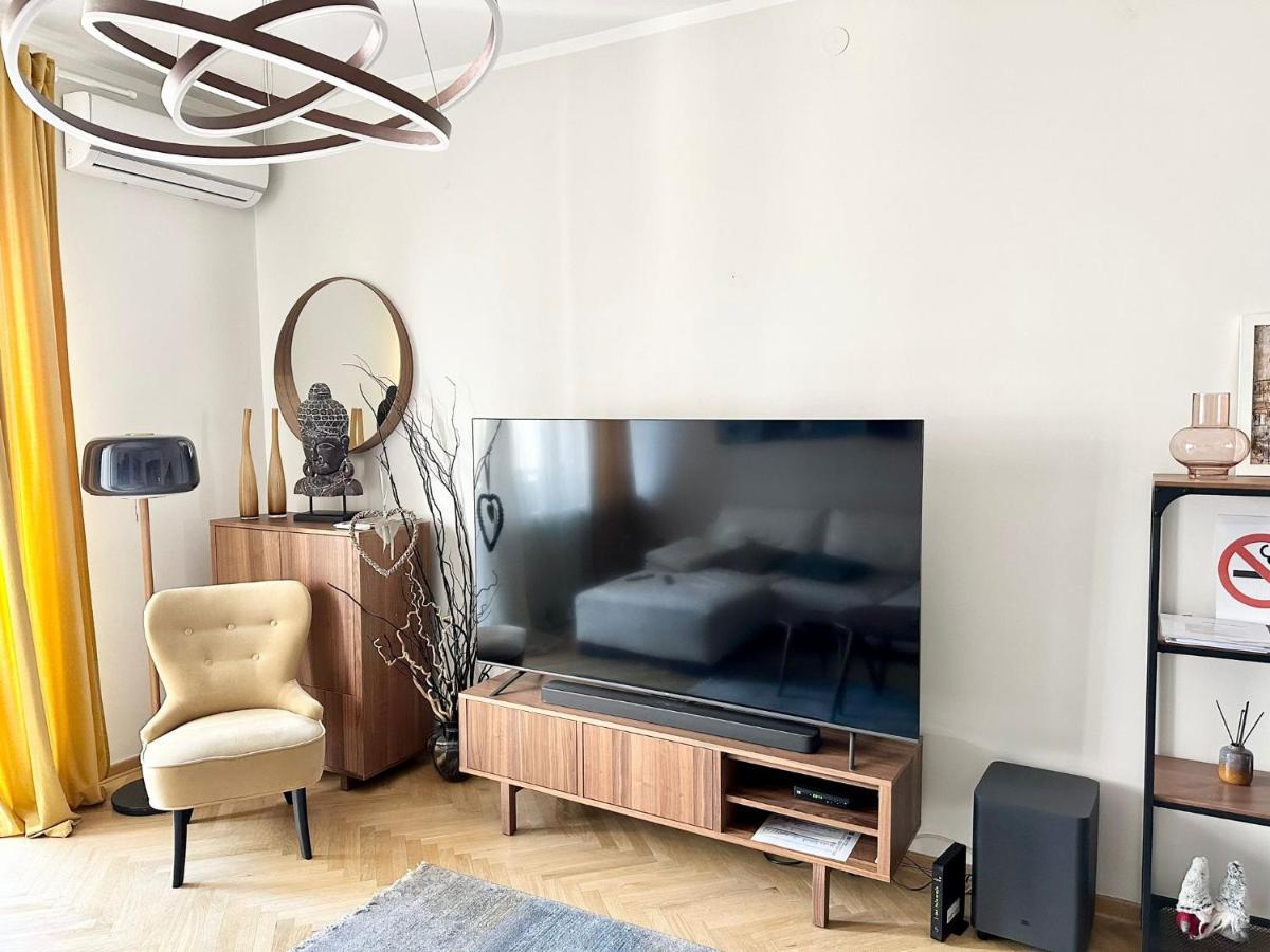 Dani City Center Apartment Belgrado Buitenkant foto
