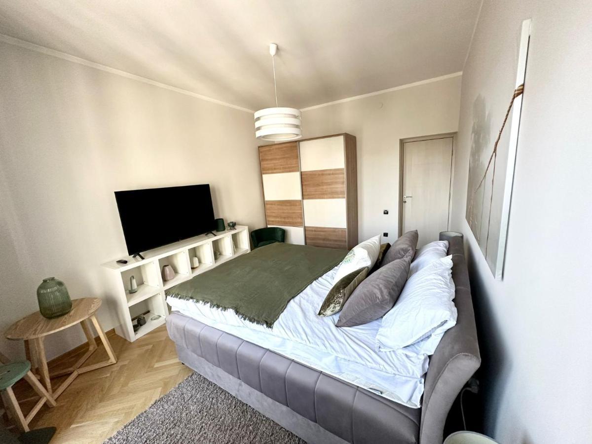Dani City Center Apartment Belgrado Buitenkant foto